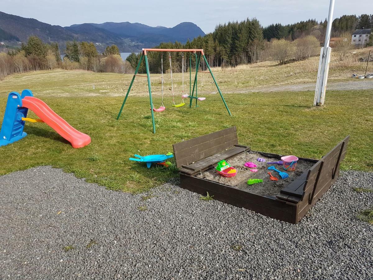 Leite Gard Near Atlantic Road In Hustadvika Lyngstad المظهر الخارجي الصورة