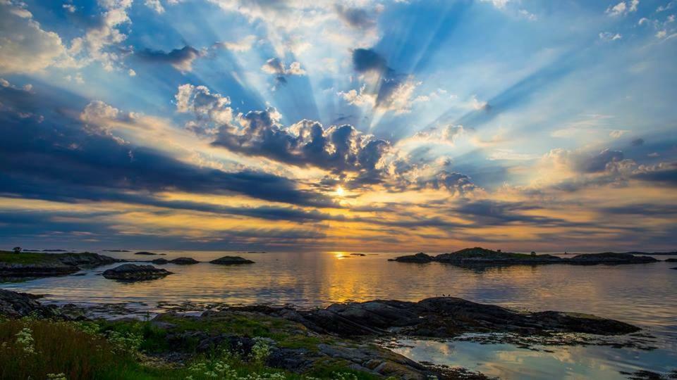 Leite Gard Near Atlantic Road In Hustadvika Lyngstad المظهر الخارجي الصورة